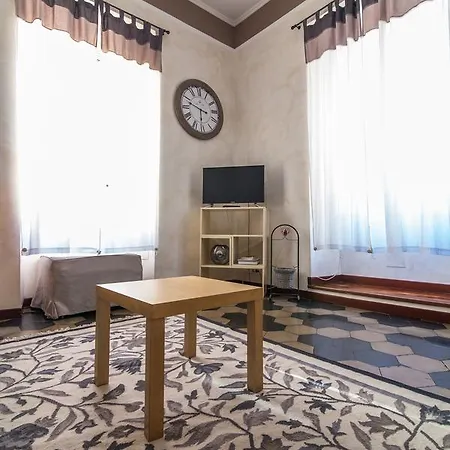 Precious Apartment