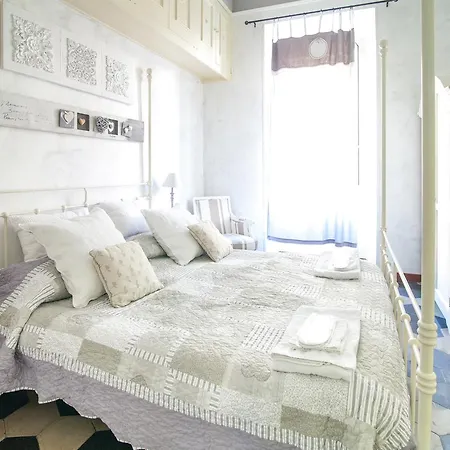 Apartment Precious